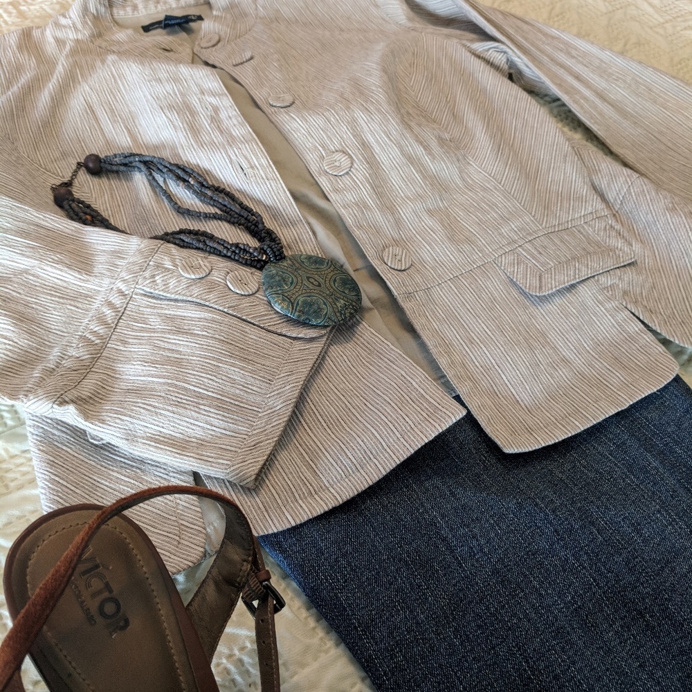 Jacket - Picture 3 of 3